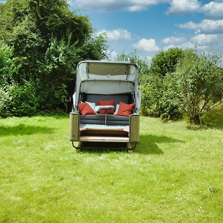 Outdoor Lounge Mit Seeblick *