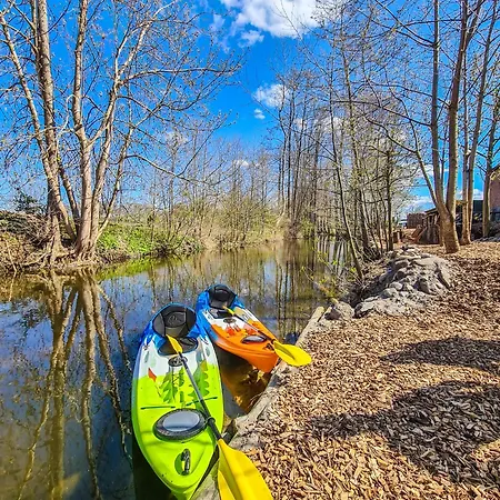 Outdoor Lounge Mit Seeblick Ferienhaus *
